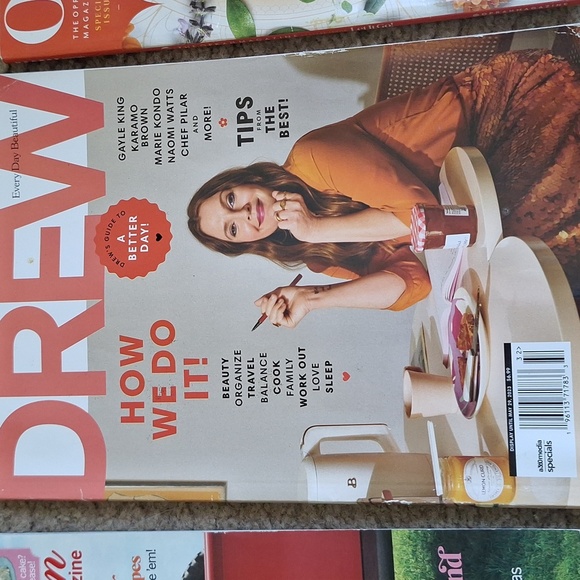 Real Simple Magazines And More Bundle - Picture 7 of 10